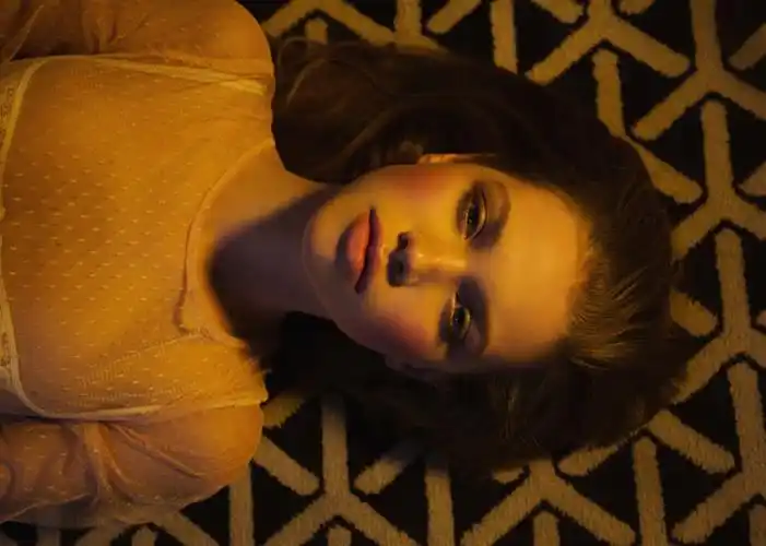 mojw_  2018年12月20日 7:16   关注  复古 原创 壁纸 欧美 背景图