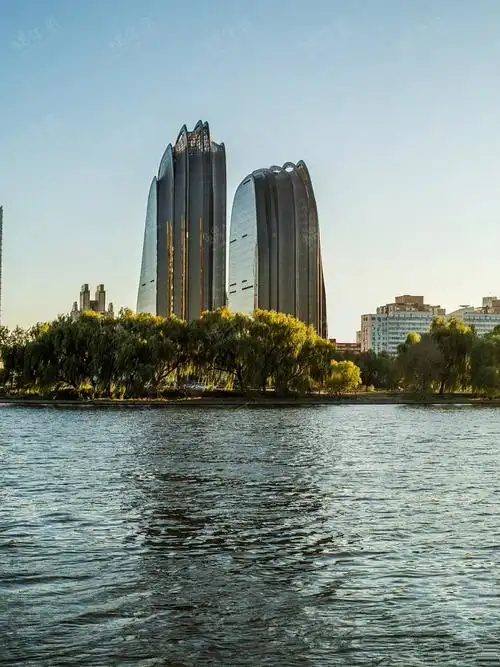 骏豪中央公园广场写字楼