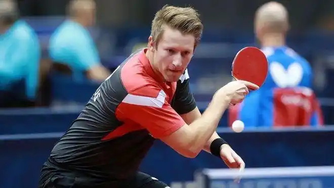 林昀儒崩盘30领先被逆转34岁德国削球手摘得男单冠军