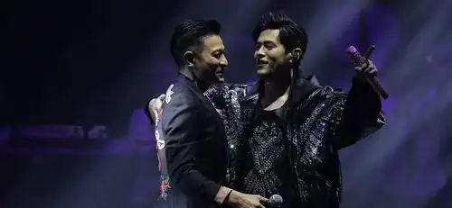 原创成龙,周杰伦,刘德华如果同台,到底谁更合适站c位呢