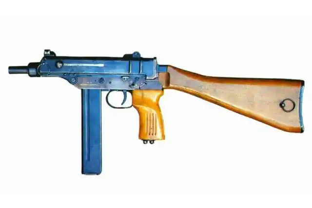 这种冲锋枪,在六七十年代时就生产了二十多万