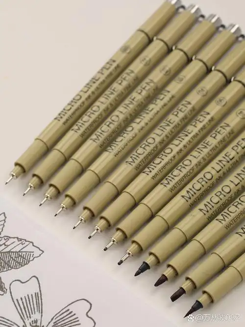 绘画专用勾线笔,一笔一划,勾勒生活的小确幸.