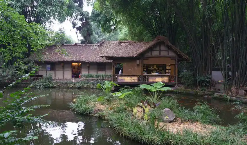 星连文学社高原红高晓园七绝诗苑趣谈十首新韵