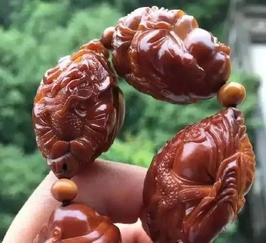 盘玩8年以上的橄榄核美成精了