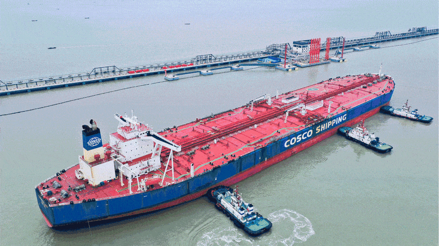 江苏港口第一次迎来30万吨级vlcc靠泊_信德海事网-专业海事信息咨询