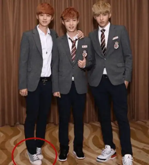 tfboys王俊凯身高体重是多少