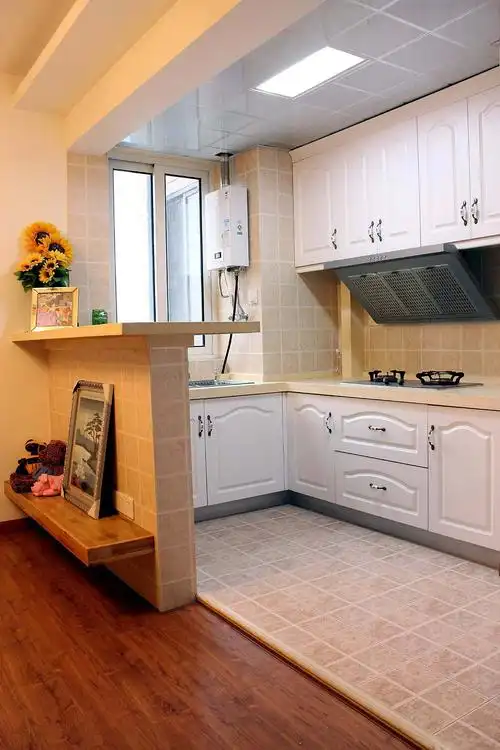 厨房现代隔断两居室装修