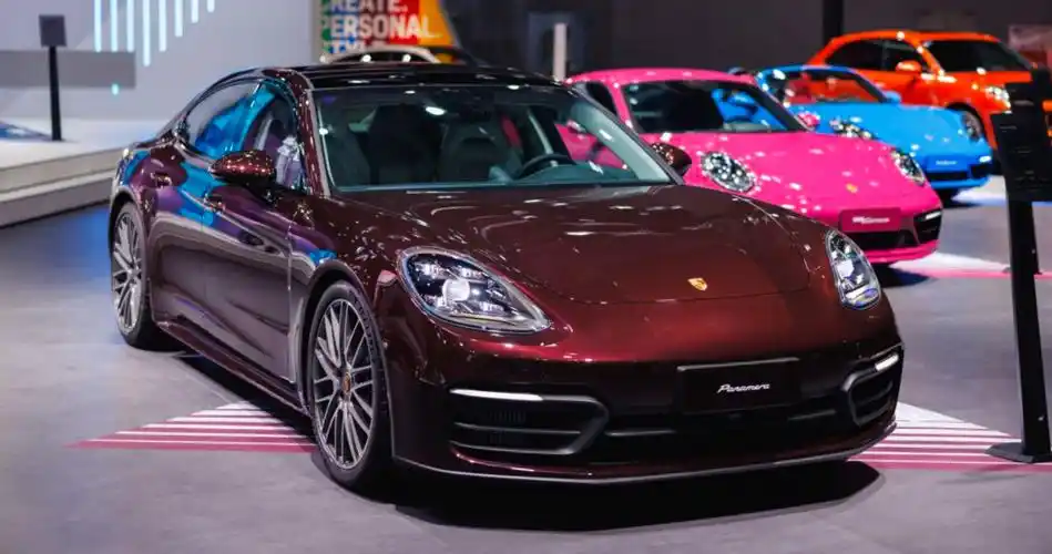 保时捷全系车型登陆广州车展:彰显豪华,运动与创新主张