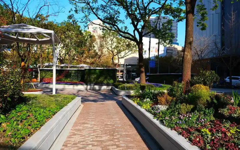 如约而至——曹家渡绿岛口袋公园开放_要闻动态_上海市绿化和市容管理