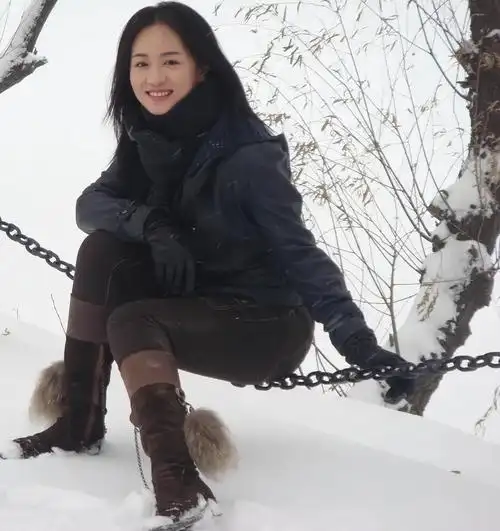 小熊和演员涓子很像