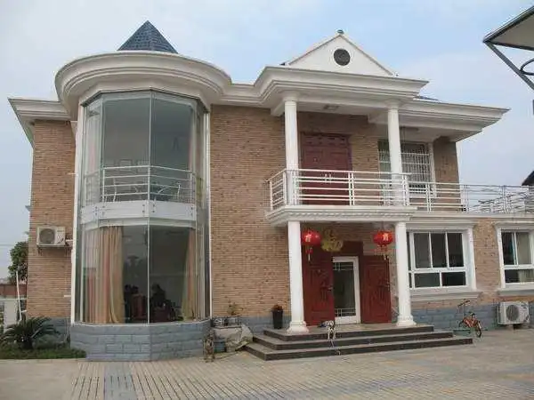 农村二楼罗马柱阳台封闭效果图(罗马柱封闭式阳台效果图)