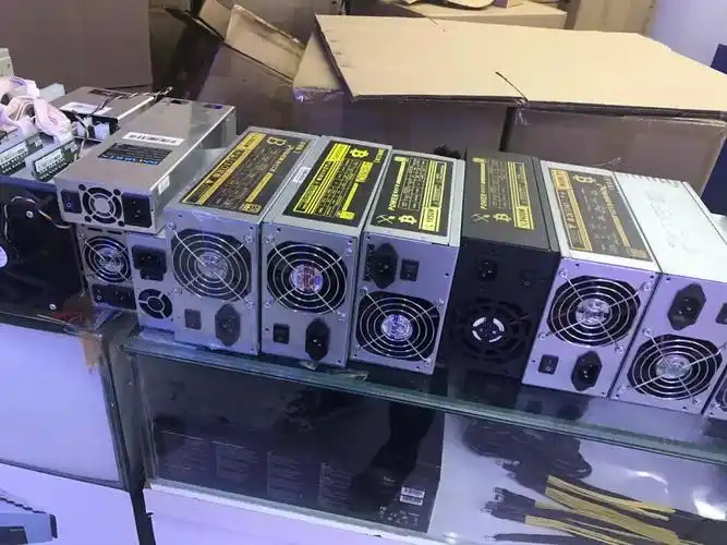 实探华强北跌宕起伏的矿机江湖狂涨的比特币狂烧的矿机厂商