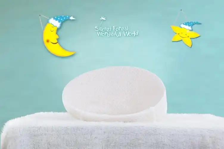 婴儿满月照背景布道具写真宝宝百天艺术照主题满月照摄影影楼室内