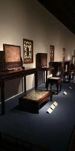 上海博物馆探秘之《少数名族工艺》《明清家具》展