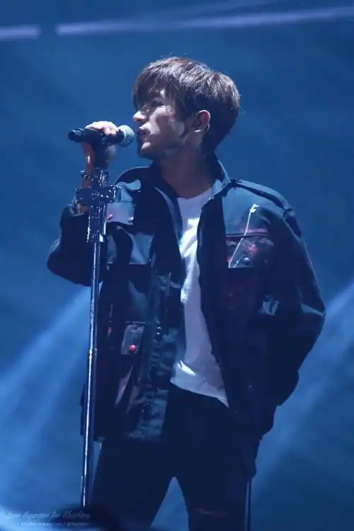 shinhwa李玟雨18周年