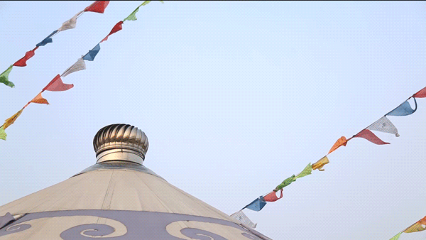 镇江爆出一个肉食爱好者聚餐的秘密基地,蒙古包里吃烤全羊,太过瘾!