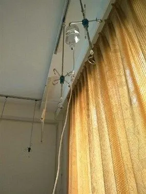 过节在医院打吊针?