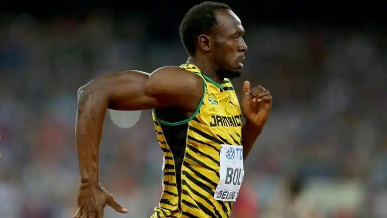 博尔特身体天赋有多完美?速度已达人类极限,小腿肌肉太逆天