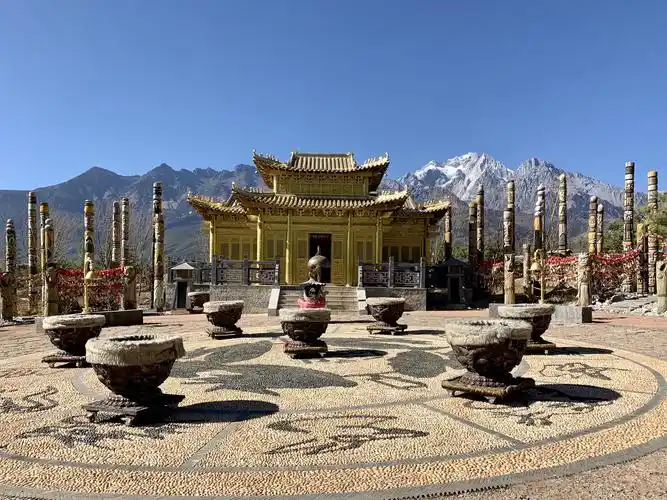 云南旅游之七～世界旅游城市丽江:(4)蓝月谷,(5)东巴秘境