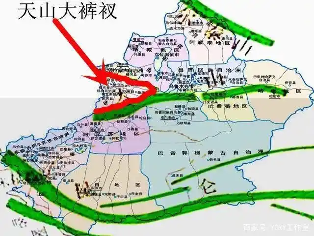 冲破茫茫戈壁,像一把利剑劈开新疆大地-天山