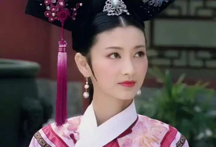 沈眉庄斓曦当红时结婚生子低调恩爱11年成为丈夫的骄傲