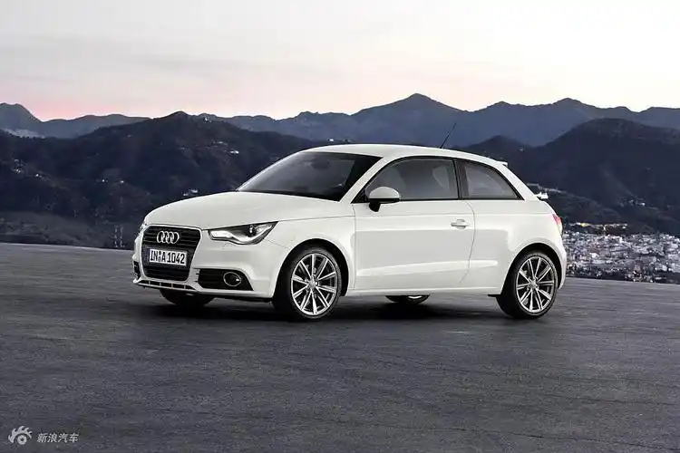 奥迪a1官方图