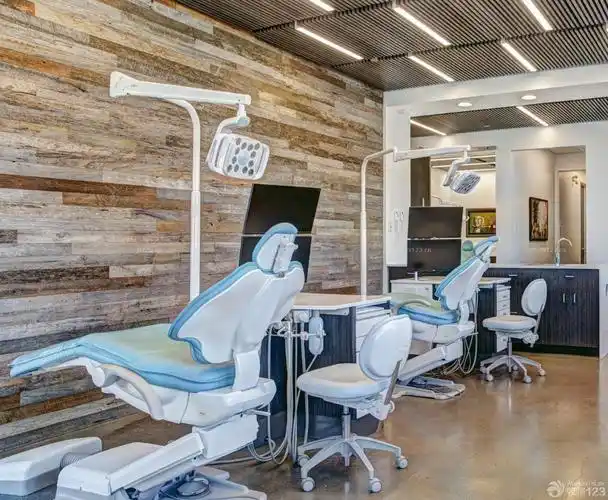 口腔医院室内木质背景墙装修效果图片