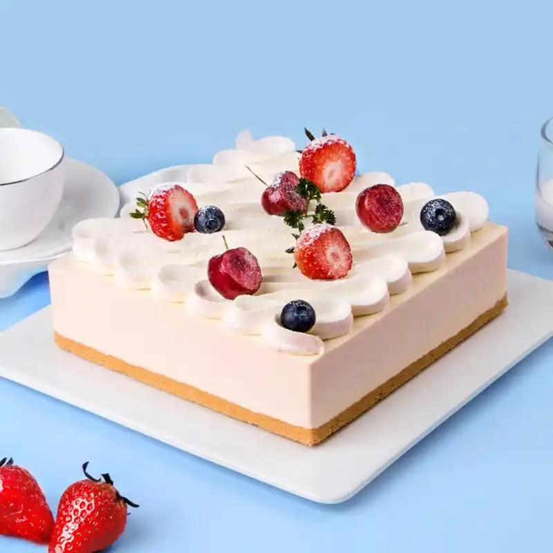 心理测试:生日的时候会选哪个蛋糕,测试出适合你的爱情类型?