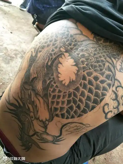 纯手工磨砂点刺满背龙