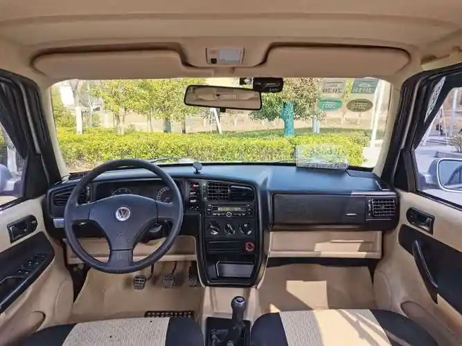 大众 捷达  2012款 1.6l 纪念版图片