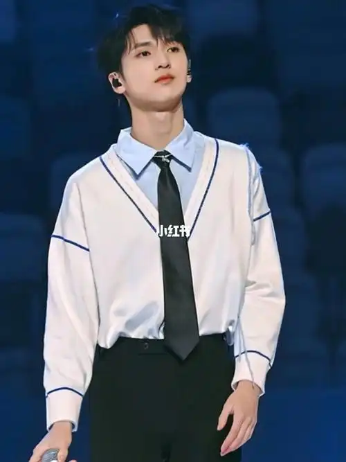 严浩翔18岁生日快乐