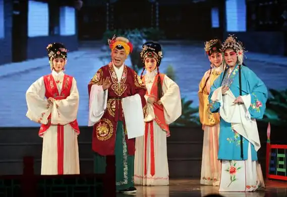 火焚绣楼(又名:温凉盏),经典越调剧目,著名越调表演艺术家毛爱莲代表