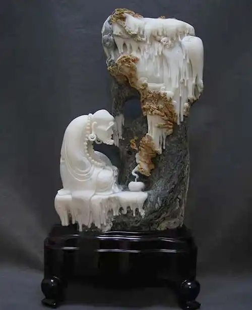 王共亚玉雕作品达摩面壁