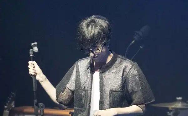 李常超献唱"鹿蜀计划"年终国风盛典 谁说"小鲜肉"不能玩国风