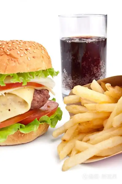 吉士汉堡, 薯条和可乐