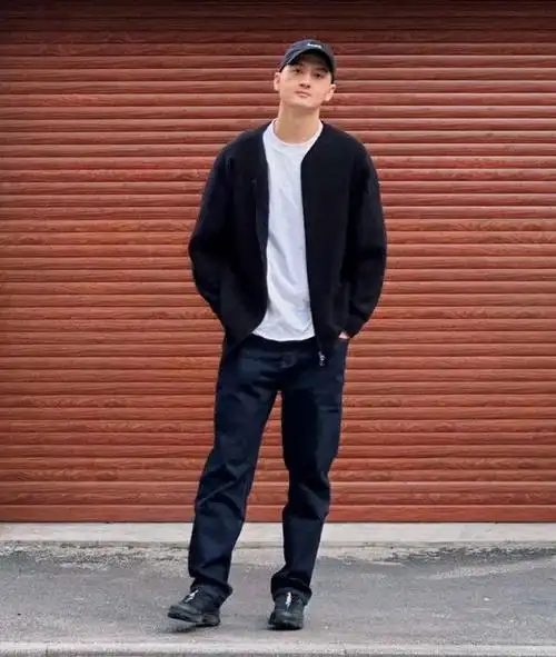 1,男人过了40岁,想要穿搭得体不油腻,8条"优雅法则"你得学会