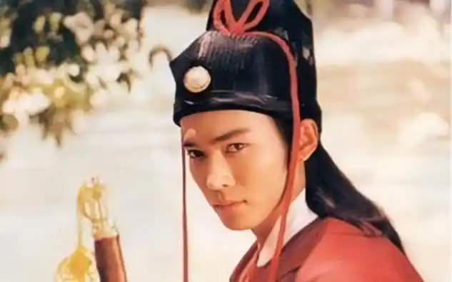 焦恩俊展昭片段七侠五义原片