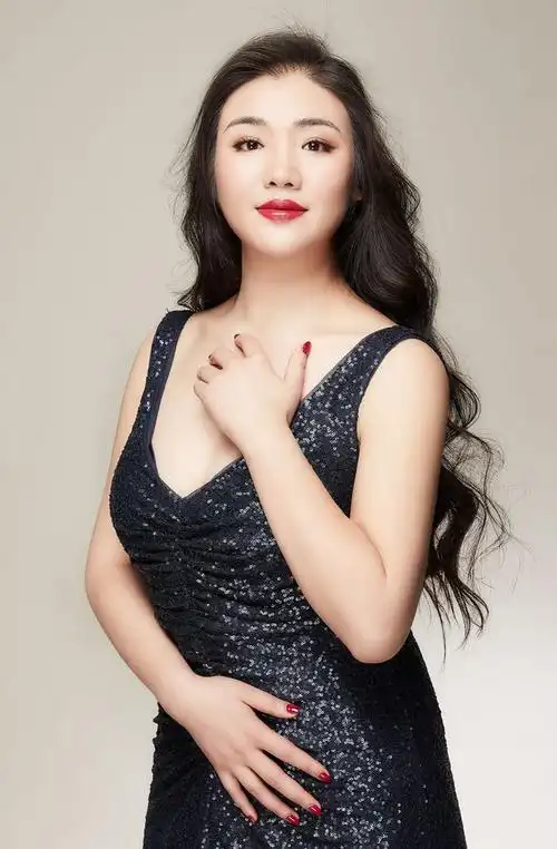 可可香奈儿的音乐清单旅法女中音李颖独唱音乐会走进广州大剧院