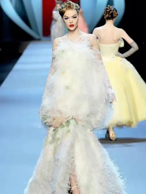 服装设计  #时尚秀场  #dior  #dior