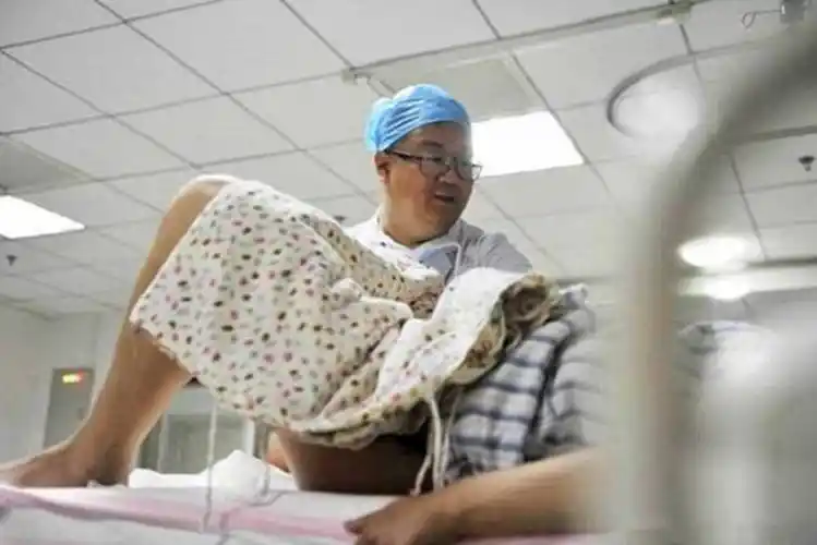 生娃可能遇到的3件尴尬事,特别第一件事多数产妇都觉得难以启齿