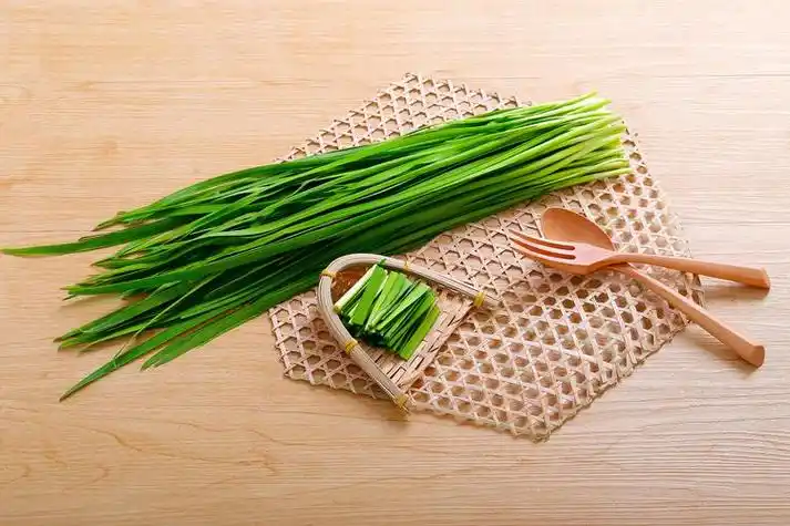 韭菜是热性吗 青椒属于热性还是凉性食物_功效与作用