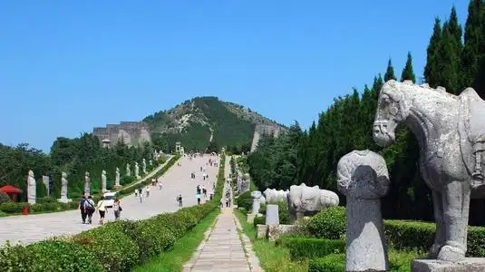 武则天的墓为何40万人挖不动千年来无人敢盗我们要感谢一个人