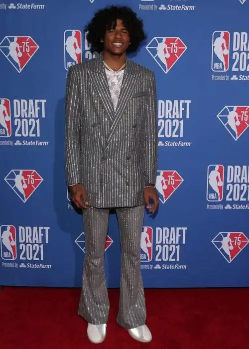 杰伦格林休斯敦我来了我要点燃这座城市目标是总冠军