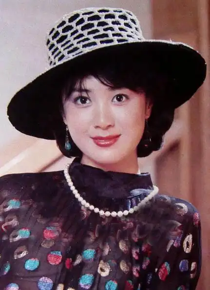 44岁傅艺伟近照(55岁傅艺伟近照曝光)(40)