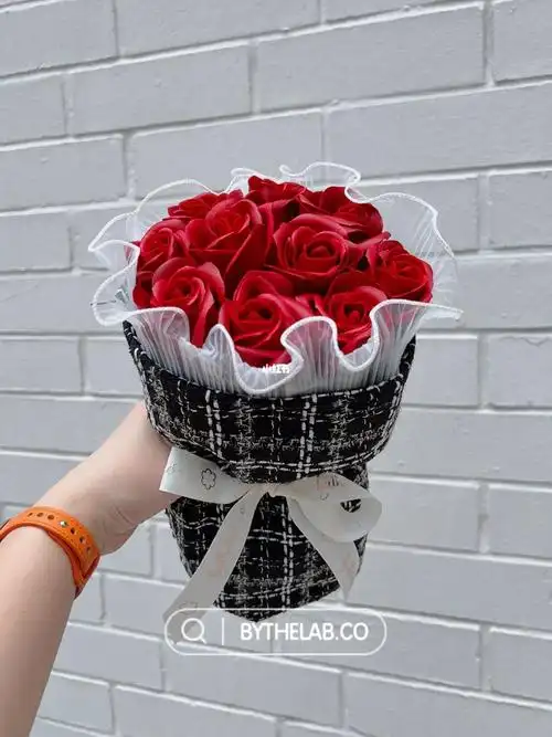 9492小香风10朵香皂玫瑰花束 ; $55