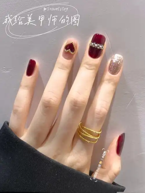 黄黑皮新年美甲红色新年美甲