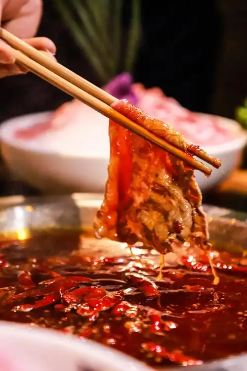 【大龙燚火锅】推陈出新啦～仅6.8元抢5折菜品券,限量发售!