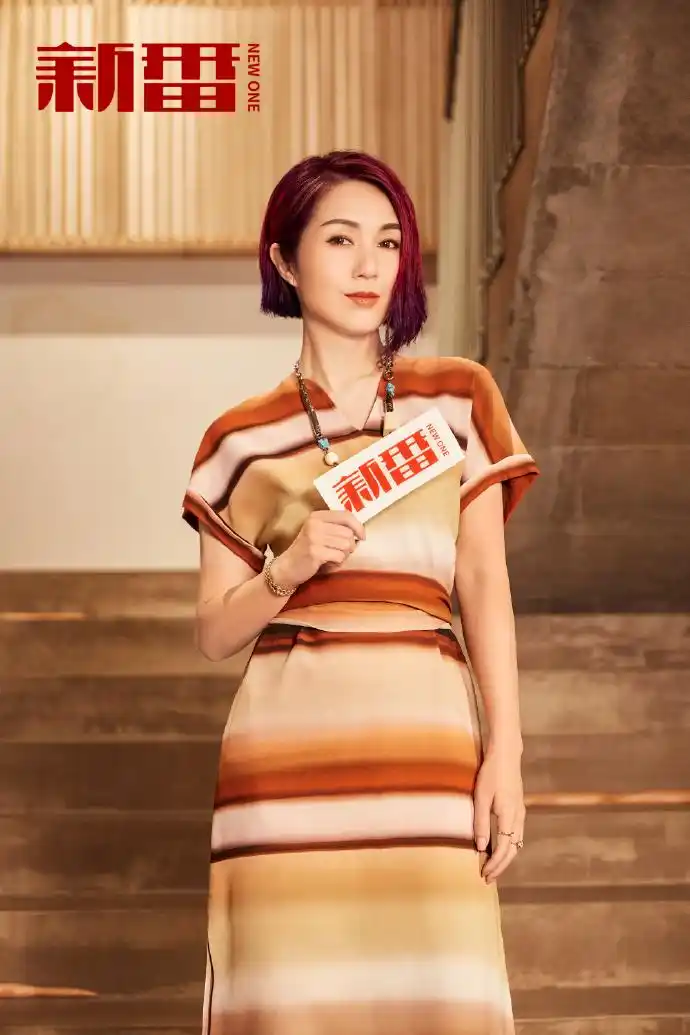 新番newone#杨千嬅#做个温柔的勇士#站在舞台上的她是那么的大放异彩