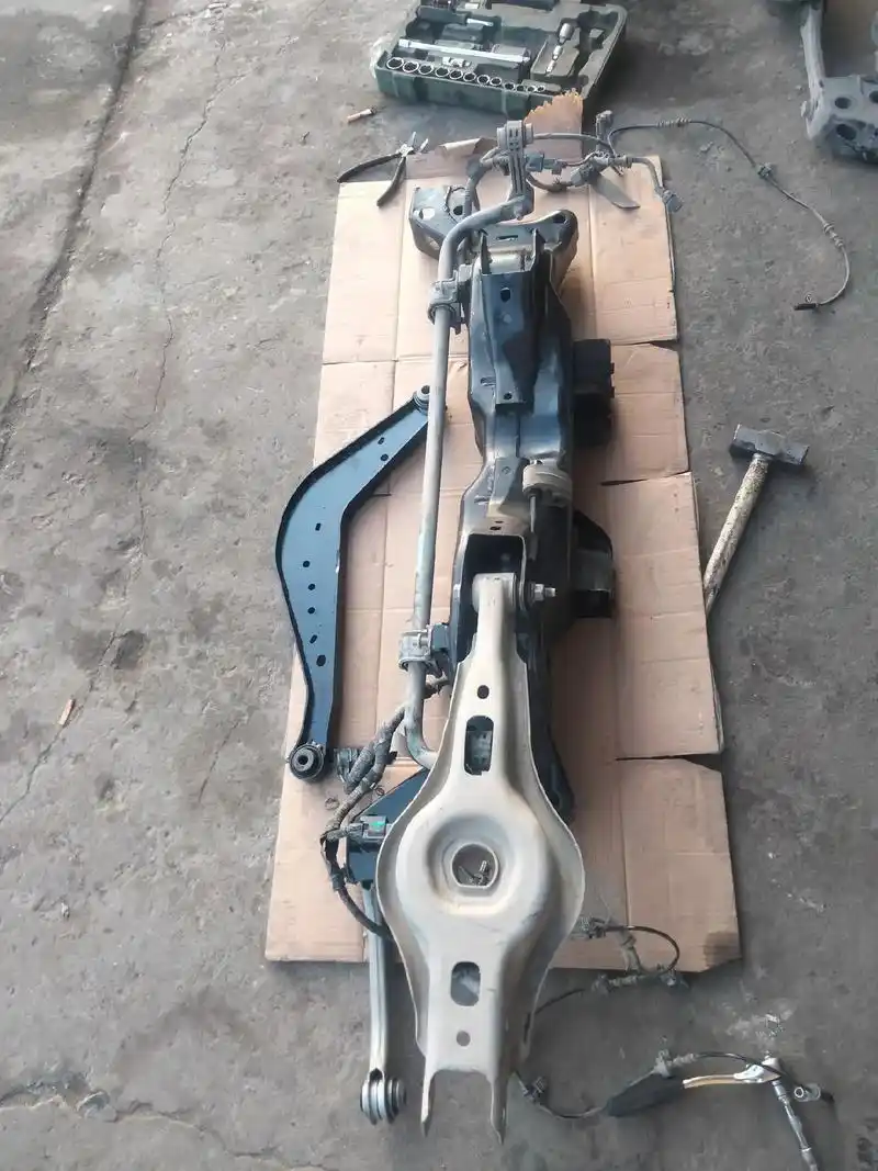 新别克君威后元宝梁 - 抖音