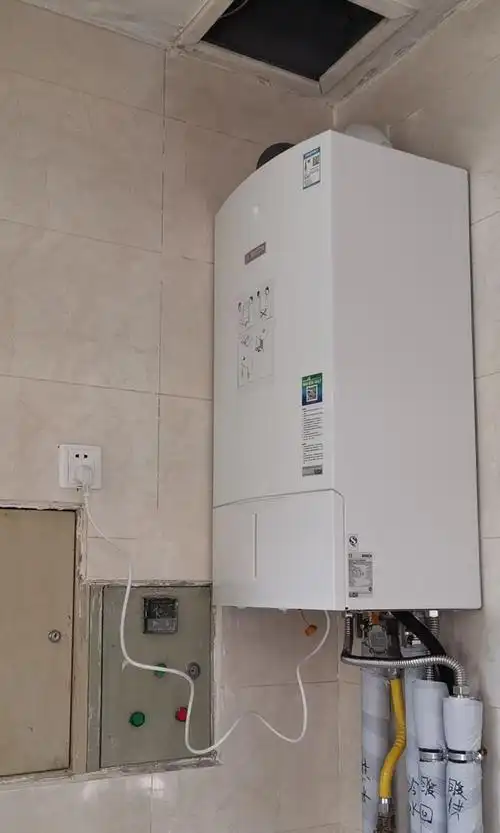 北京昌平区沙河碧水庄园博世壁挂炉安装案例